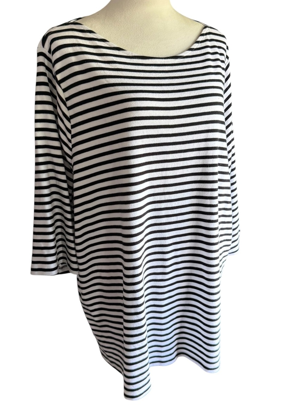 Isaac Mizrahi Classic Black & White Striped Women’s Tunic Top